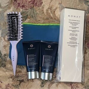 MONAT lot 2 Curl Perfection Hydrate & Hold Gelée/Curl Defining Brush/Bag. NEW